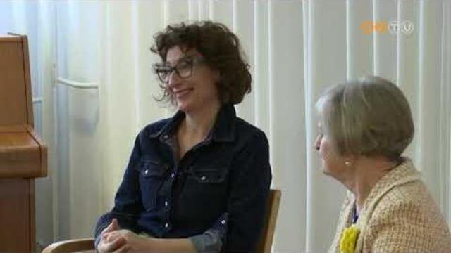 A Berzsenyi-könyvtár vendége volt Gyurkó Szilvia,a Hintalovon Gyermekjogi Alapítvány létrehozója A Berzsenyi-könyvtár vendége volt Gyurkó Szilvia,a Hintalovon Gyermekjogi Alapítvány létrehozója