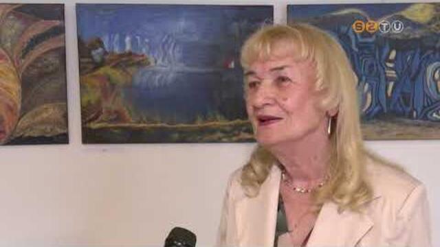 Megnyílt Ősz Amy Érintés című kiállítása a Berzsenyi Dániel Könyvtárban Megnyílt Ősz Amy Érintés című kiállítása a Berzsenyi Dániel Könyvtárban