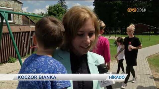 Bensőséges hangulatú műsorral ünnepelte 75 éves fennállását a Benczúr Gyula Utcai Óvoda Bensőséges hangulatú műsorral ünnepelte 75 éves fennállását a Benczúr Gyula Utcai Óvoda